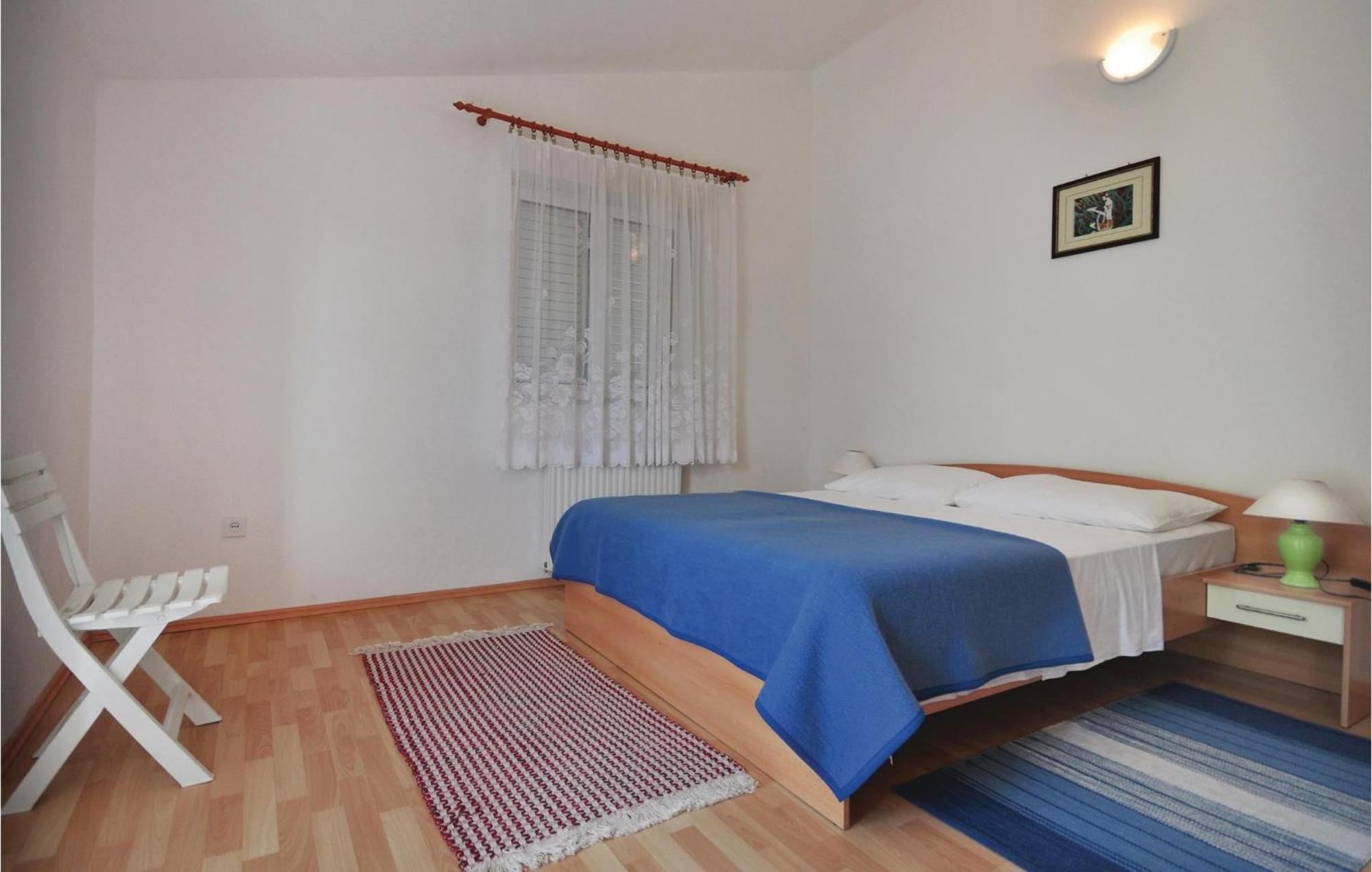 Amazing Apartment In Trogir With Kitchen Extérieur photo